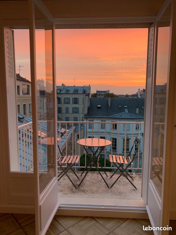 Appartement 3 pièces 76 m² · à Versailles · 76 m² · 900 €