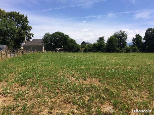 Terrain 1 920 m² Igon