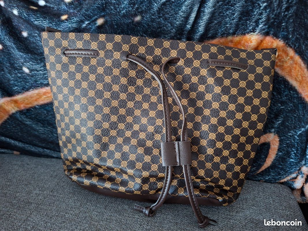 Vend sac a main (image 5)