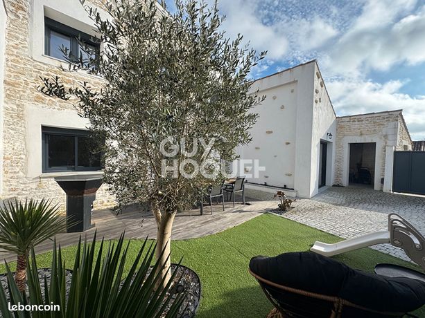 Propriété 4 pièces 109 m²