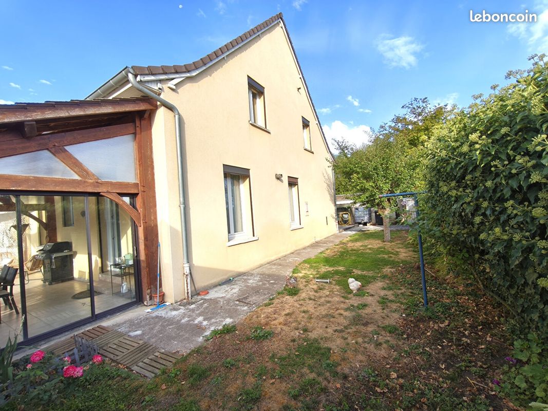 Maison 6 pièces 148 m² · à Sennecey-lès-Dijon · 148 m² · 369 000 €