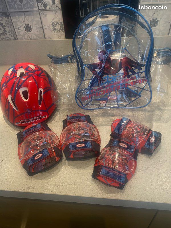 Sac Spider-man avec protection inclus (image 1)