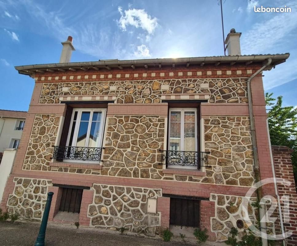 Maison 4 pièces 93 m² · à Garges-lès-Gonesse · 93 m² · 393 000 €