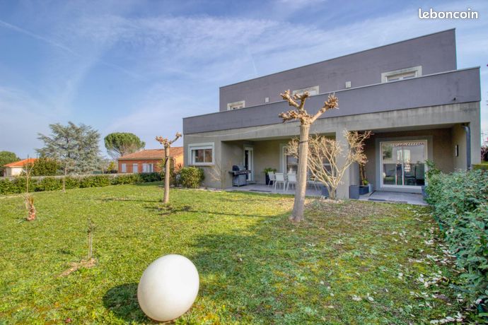 Villa 6 pièces 193 m²