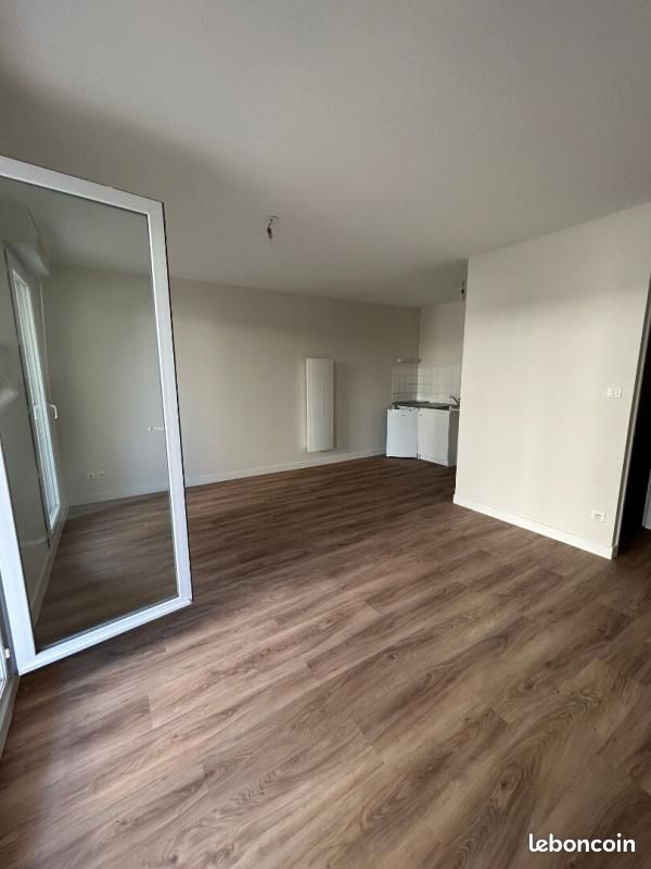 Appartement 2 pièces 43 m² - Niort 79000 (image principale 0)