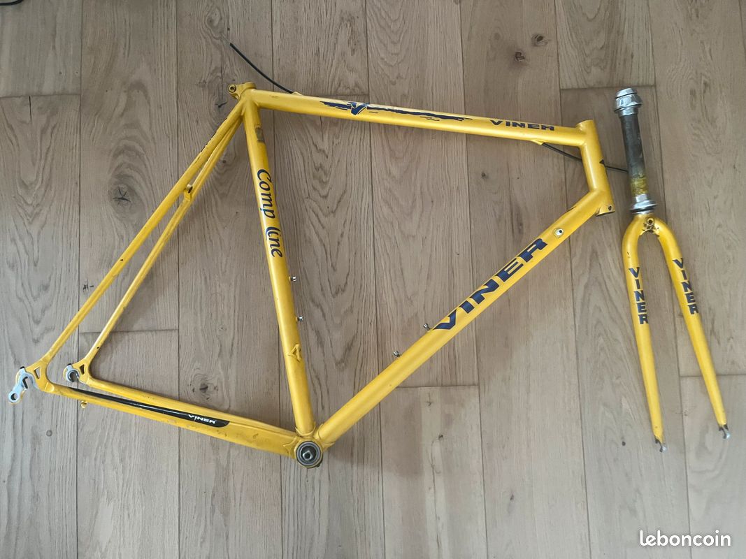 Refinishing a mid 90s French Cavallo Marino bike frame with pearl