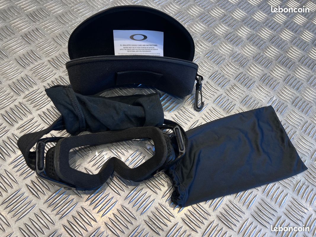 Masque balistique tactique lunette oakley modele si google clair