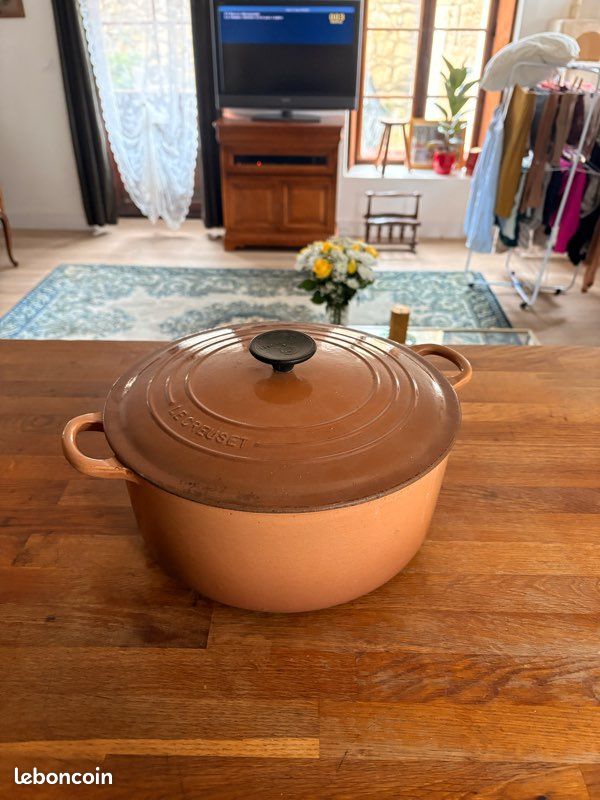 Cocotte Fonte Le Creuset pas cher - Meilleures ofes sur le neuf et l'occasion