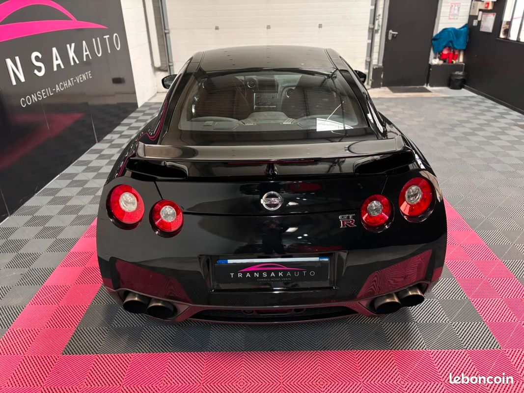 Nissan GT-R GT-R 3.8 V6 485 (image 8)
