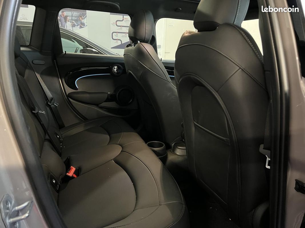 MINI COOPER Mini 5 Portes 136ch Edition Premium Plus BVA7 (image 17)