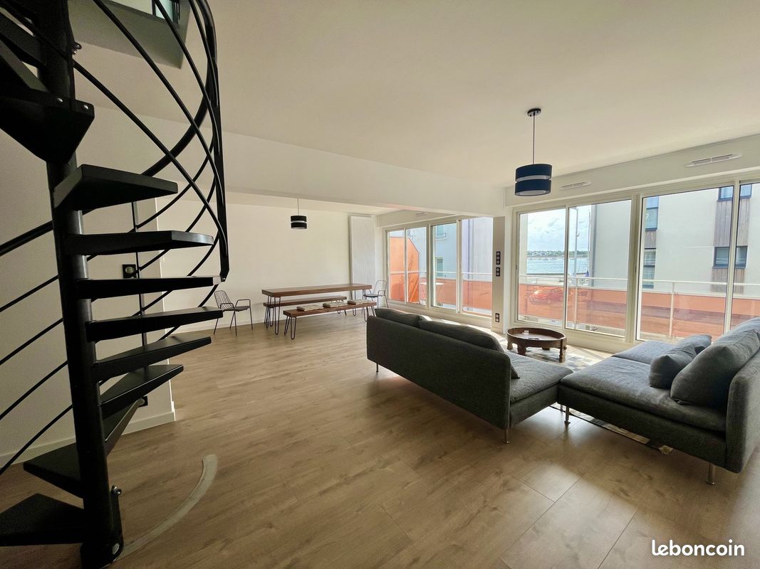 Appartement 4 pièces 115 m² · à Larmor-Plage · 115 m² · 1 300 €