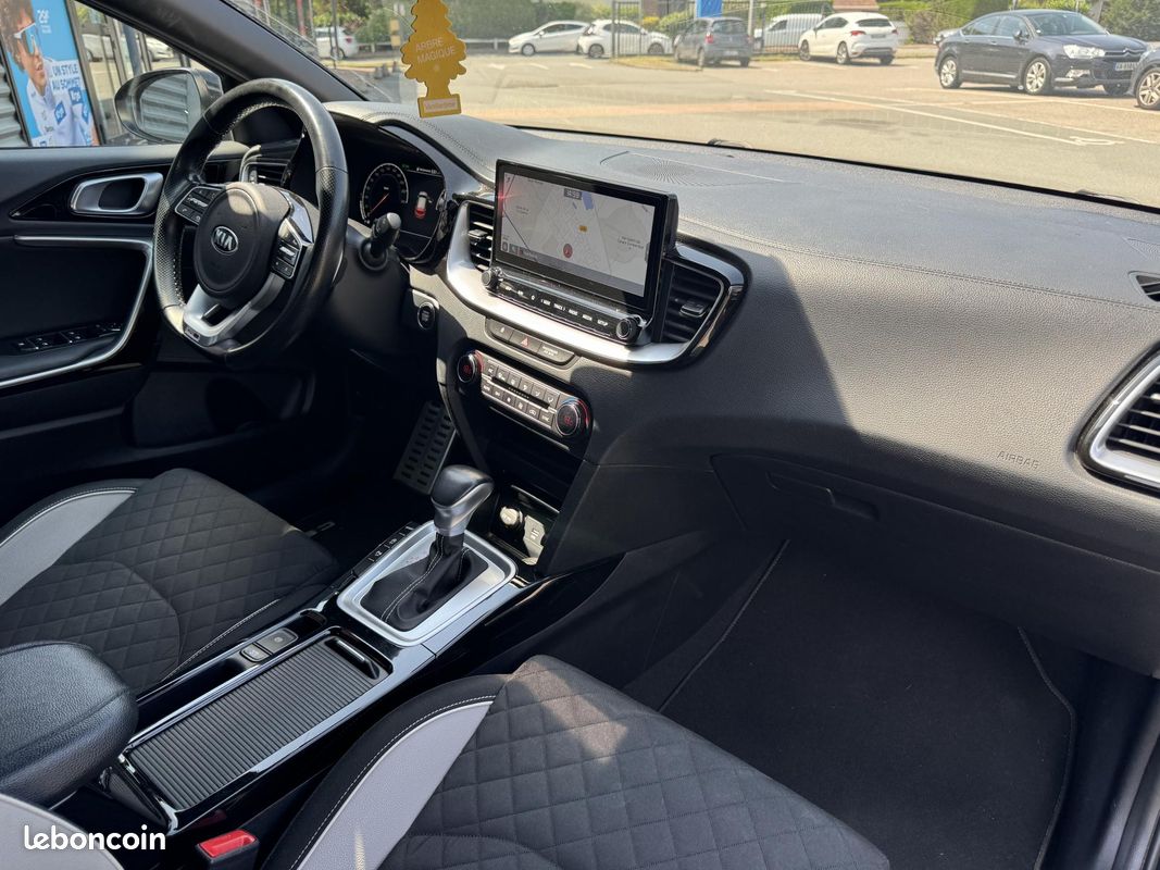 KIA PROCEED 1.5 T-GDI 160 GT LINE BVA / Garantie 12 mois (image 10)