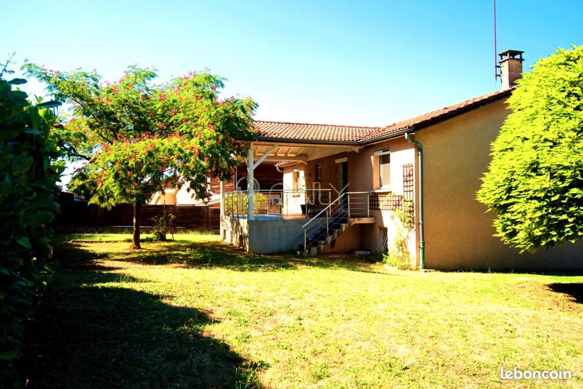 Maison 4 pièces 110 m² · à Frans · 110 m² · 370 000 €