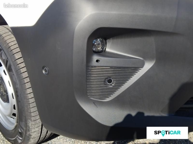 Citroen Berlingo Van M 650kg BlueHDi 100ch S&S Pack Premium Connect (image 12)
