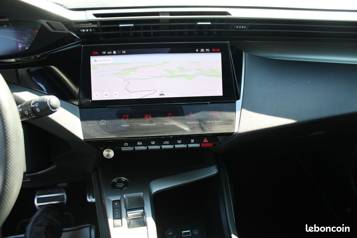 Peugeot 308 PHASE 4 GT HYBRID 145 DSC6 BOITE AUTO CUIR CAMÉRA 360 FULL LEDS RÉGULATEUR ADAPTATIF (image 12)