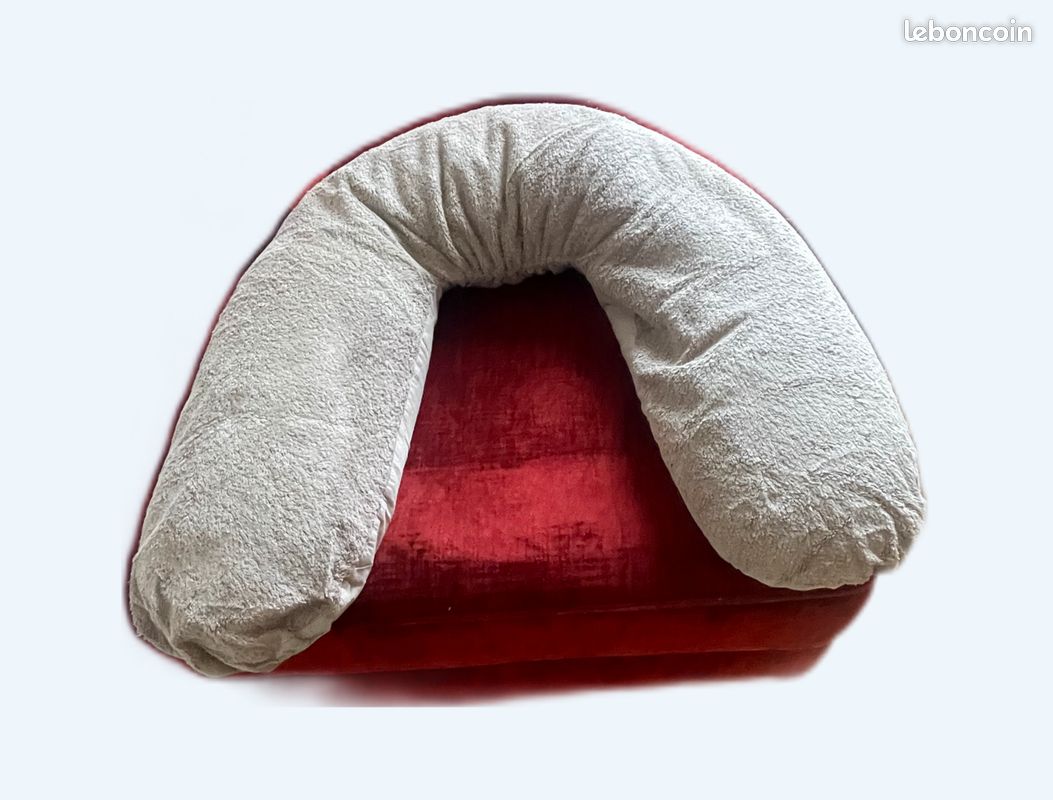 Coussin d'allaitement (image 1)