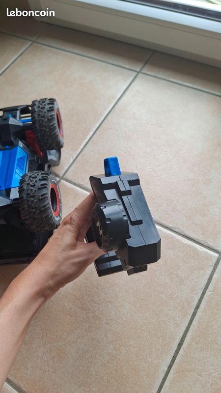 4x4 voiture télécommandée (image 12)