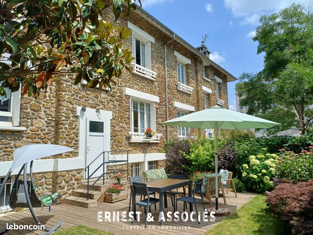 Maison 9 pièces 155 m² · à Villemomble · 155 m² · 450 000 €