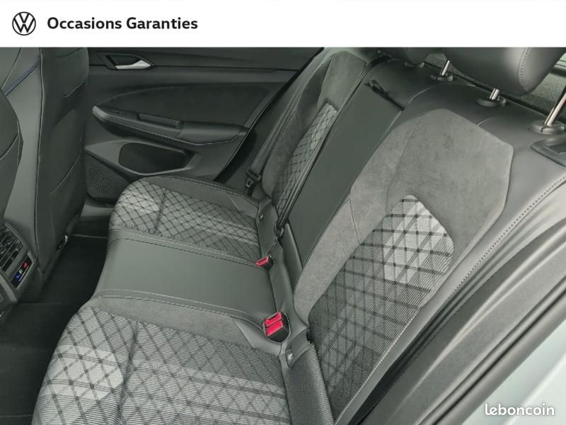 Volkswagen Golf 1.5 eTSI EVO2 150ch R-Line Edition DSG7 (image 13)