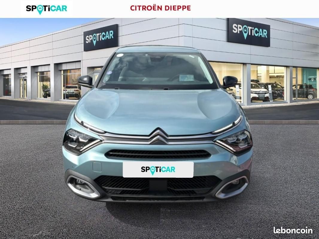 Citroën C4 PureTech 130 S&S EAT8 Shine (image 2)