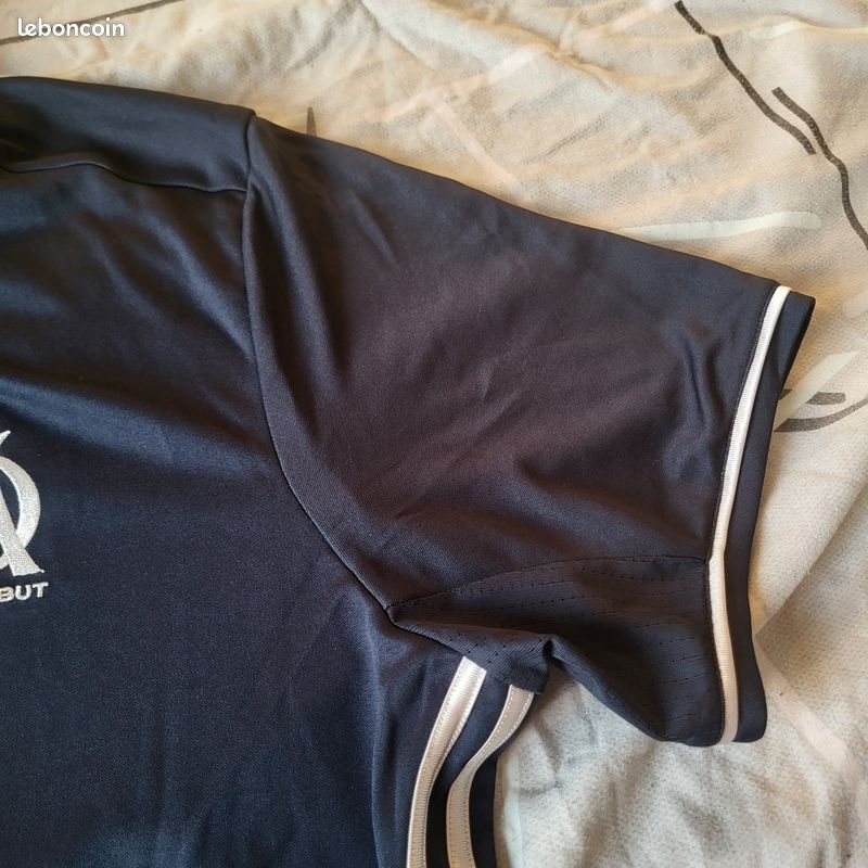 MAILLOT OLYMPIQUE DE Marseille 2015/2016 Diarra S - OM 16 shirt EUR 70,00 - FR MAILLOT OLYMPIQUE DE Marseille 2015/2016 Diarra S - OM 16 shirt EUR 70,00 - FR