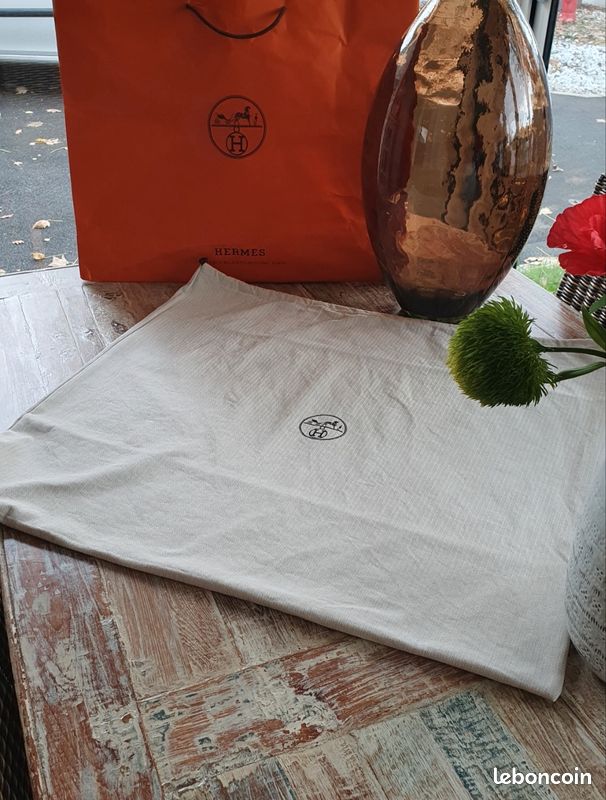 Housse Hermès – 74 Cm / 55 Cm – Dustbag – Occasion