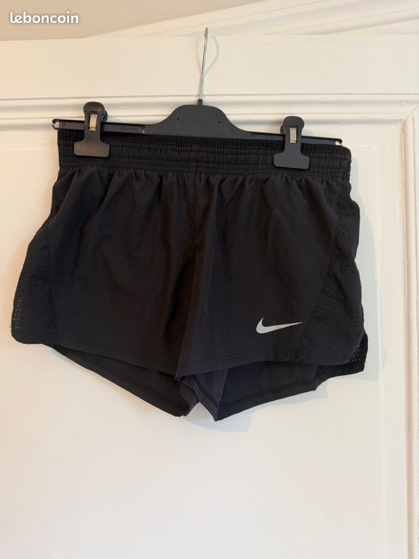 Short Nike XS (image 1)
