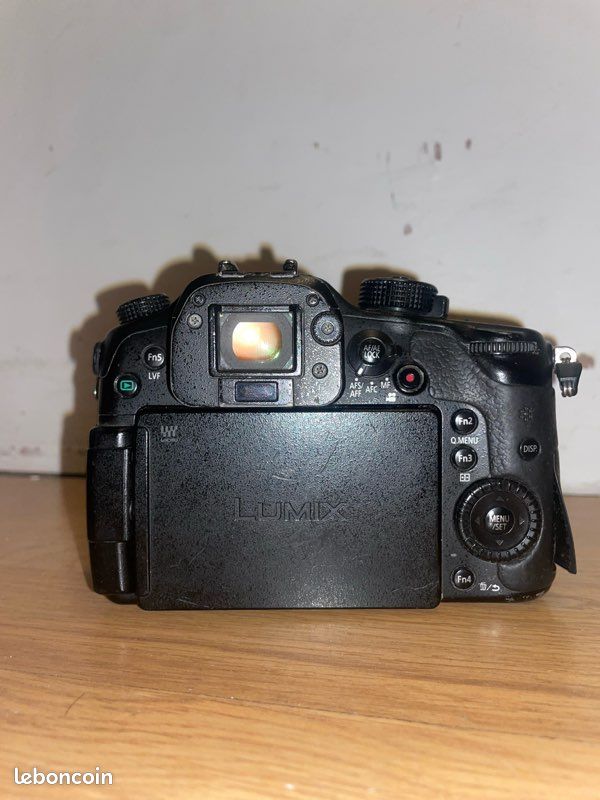 Panasonic Lumix DMC-GH4 (image 2)