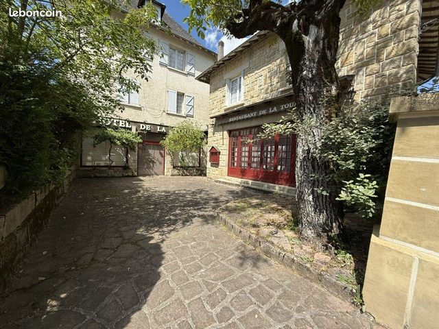 Maison 30 pièces 1000 m² · à Aubazines · 1 000 m² · 379 000 €