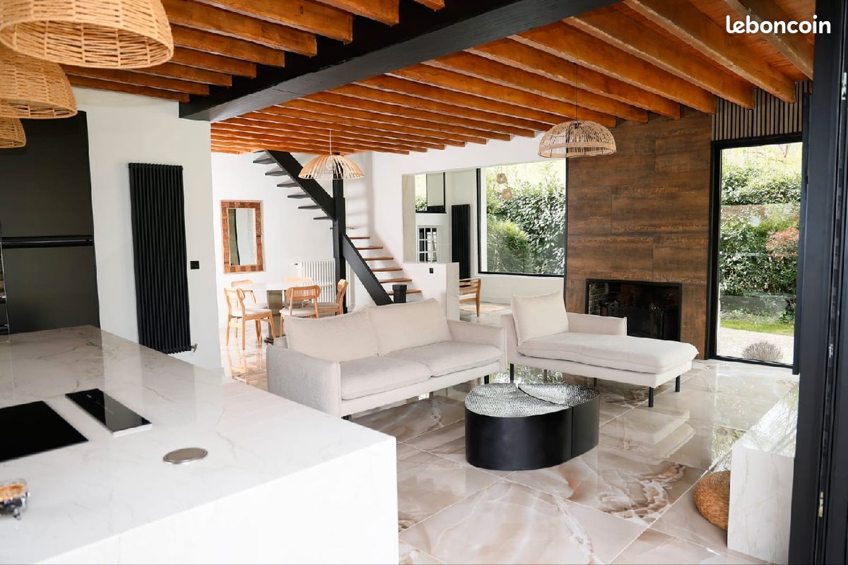 Maison 6 pièces 204 m² · à Bois-le-Roi · 204 m² · 790 000 €