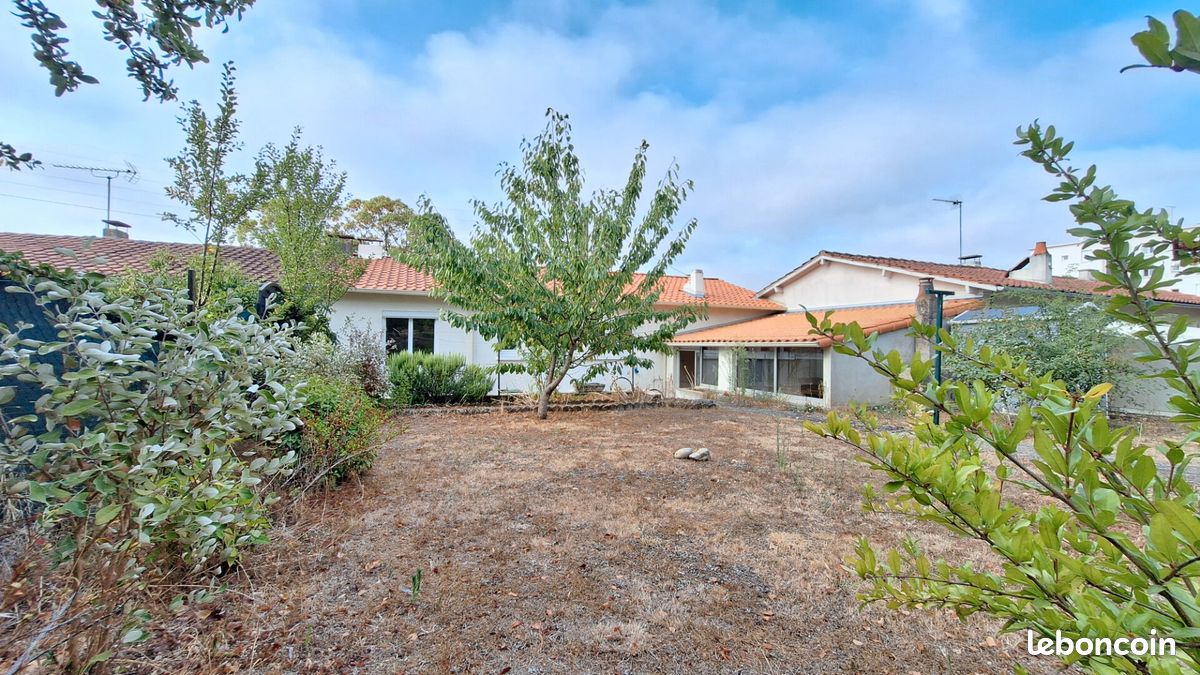 Maison 4 pièces 67 m² · à Niort · 67 m² · 165 000 €