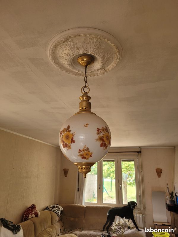 Lustre (image 1)