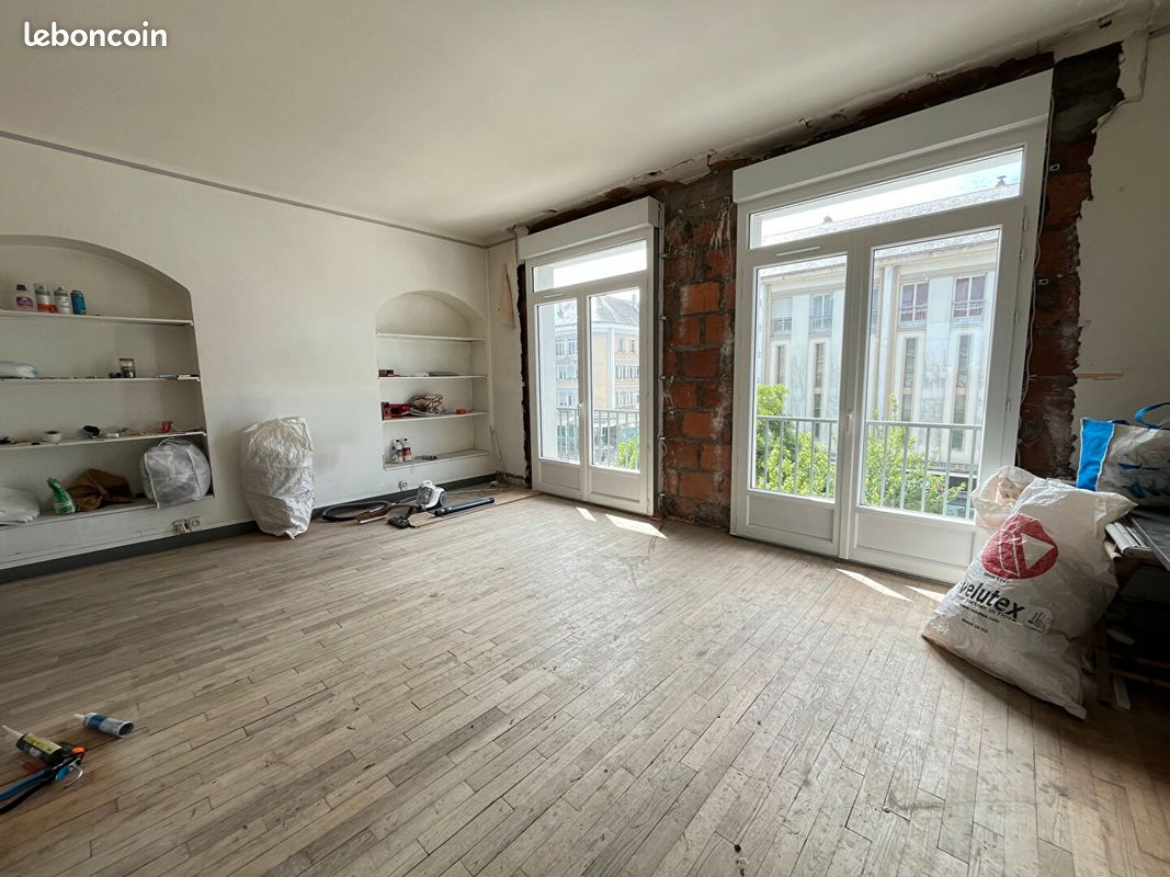 Appartement 5 pièces 107 m² · à Saint-Nazaire · 107 m² · 165 000 €