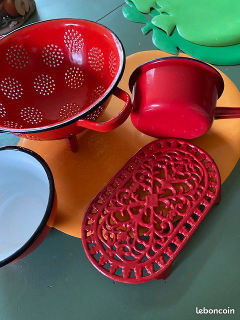 Lot Ancien Casserole Et Petit Plat émaillé Rouge à Pois Blancs - Style Shabby
