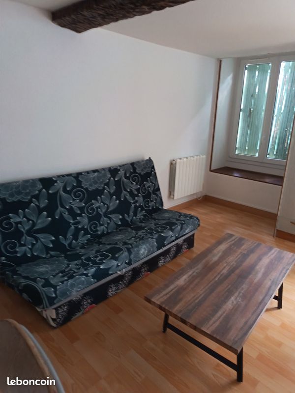 Appartement 1 pièce 47 m² · à Chaumont · 47 m² · 450 €/mois