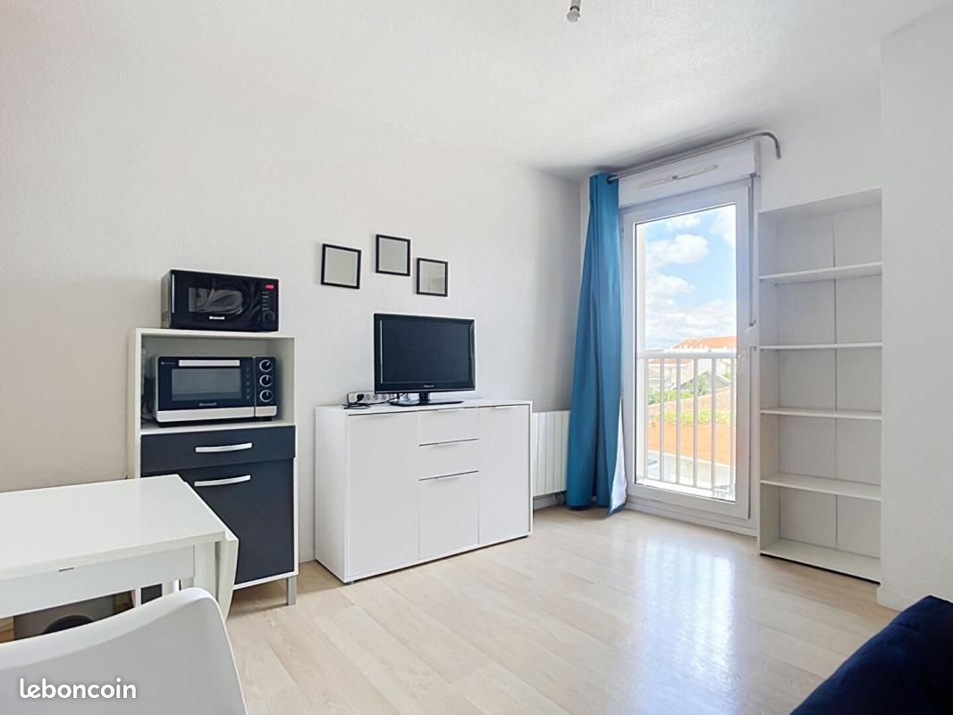 Appartement 1 pièce 21 m² · à Bordeaux · 21 m² · 585 €