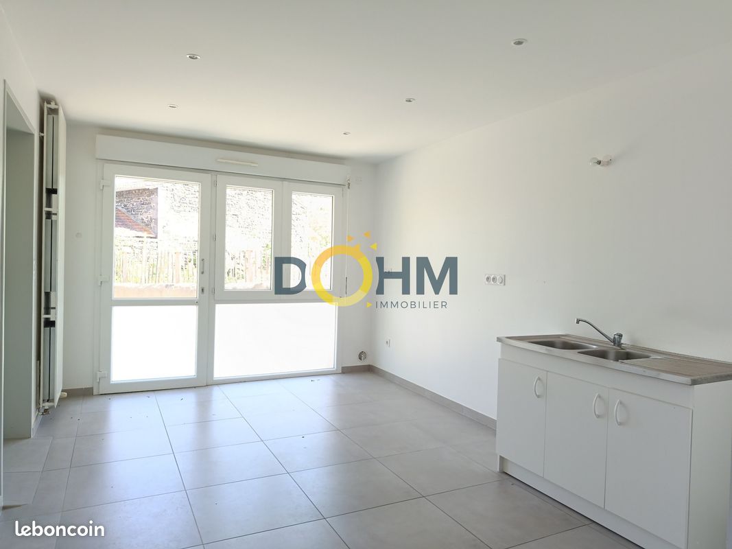 Maison 5 pièces 140 m² · à Sayat · 140 m² · 182 000 €