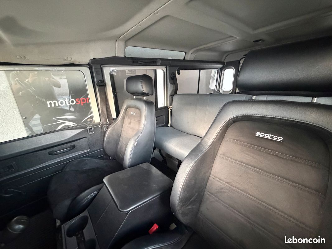 Land rover defender 9 places (image 8)