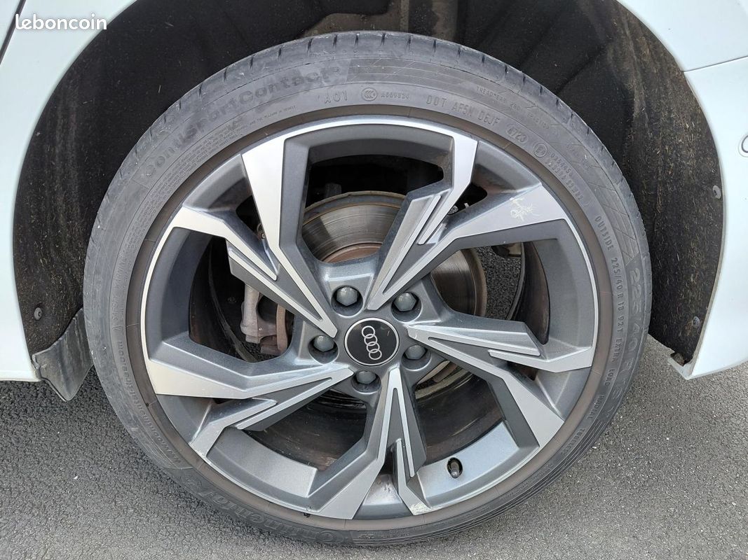 AUDI A3 SPORTBACK 1.4 40 TFSIE 204H 150 PHEV HYBRID 25.7KWH S-LINE S-TRONIC BVA / Toit Panoramique / Garanti (image 22)