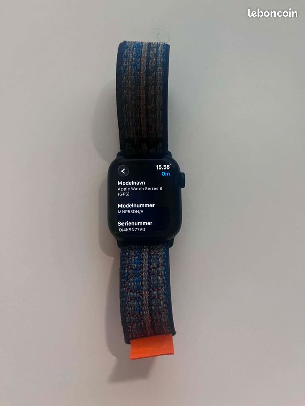 Apple Watch Series 8 (image 3)