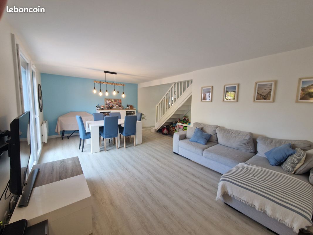 Maison 4 pièces 86 m² · à Émerainville · 86 m² · 380 000 €