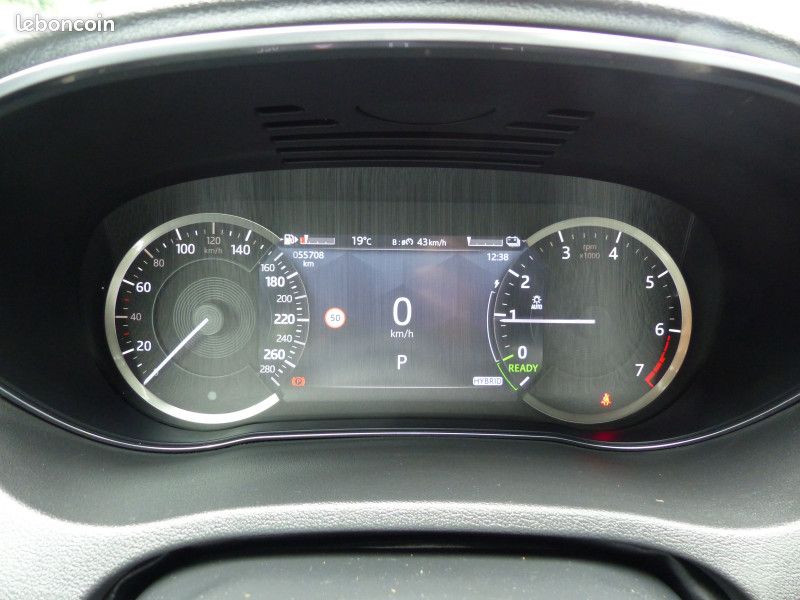 Jaguar E-PACE P300E PHEV R-DYNAMIC HSE BVA AWD (image 30)
