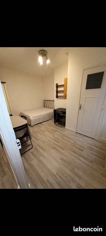 Appartement 1 pièce 23 m² · à Reims · 23 m² · 450 €