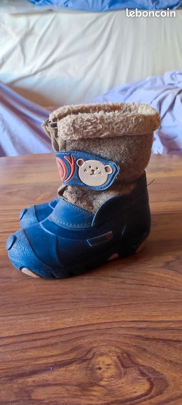 Bottes enfants différentes pointures (image 1)