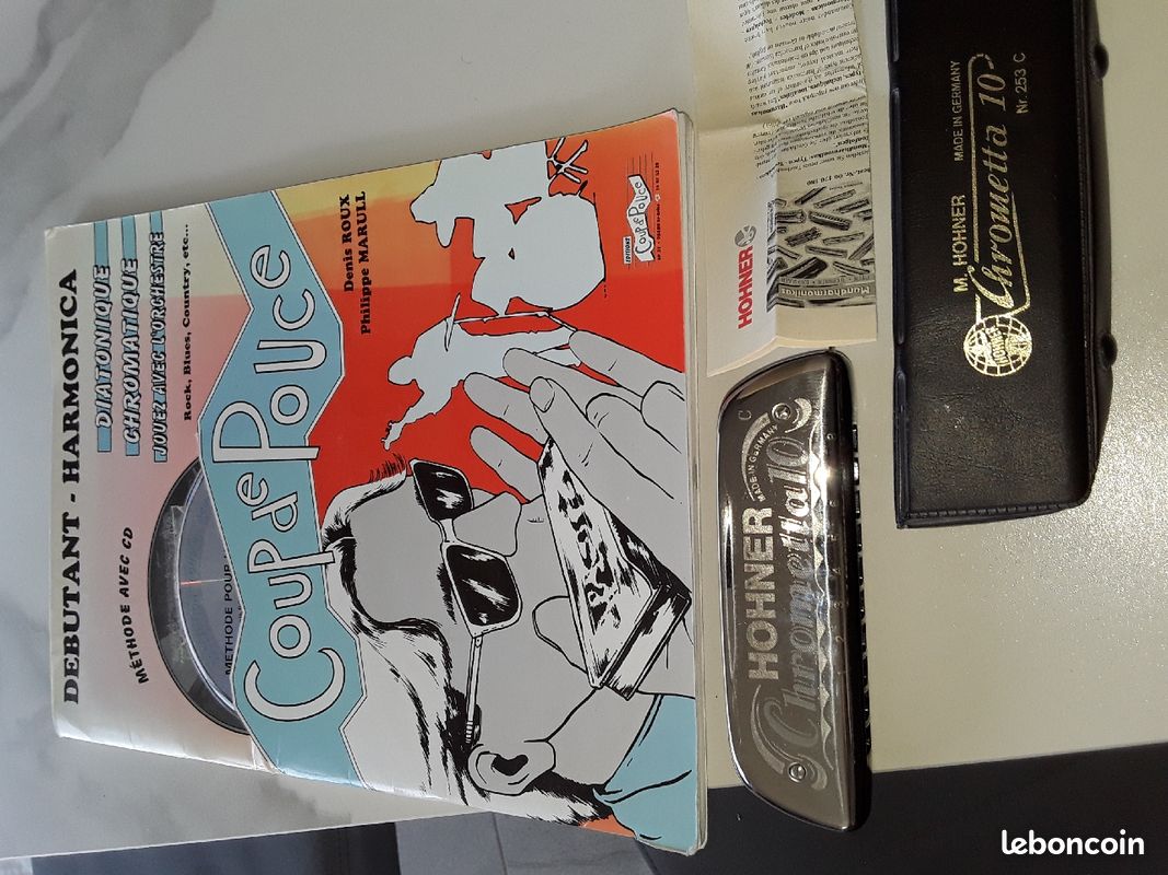 Harmonica (image 1)