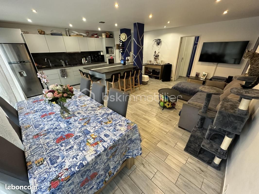 Appartement 4 pièces 75 m² · à Combs-la-Ville · 75 m² · 205 000 €