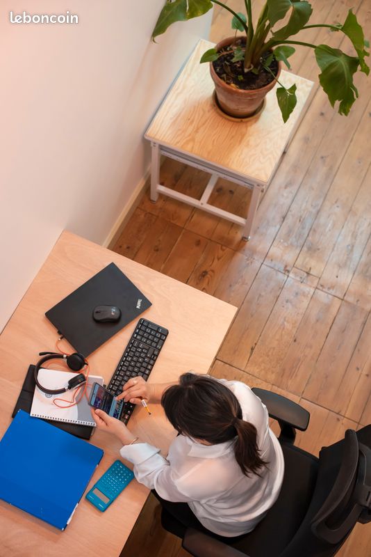 Coworking avec Jardin - un poste de travail équipé - Rue Fieffé à 2 ...