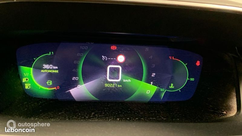 Peugeot 208 1.2 PureTech 100ch S&S GT Line 118g (image 10)