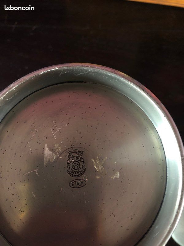 Pot à lait ancien décoratif étain (image 4)