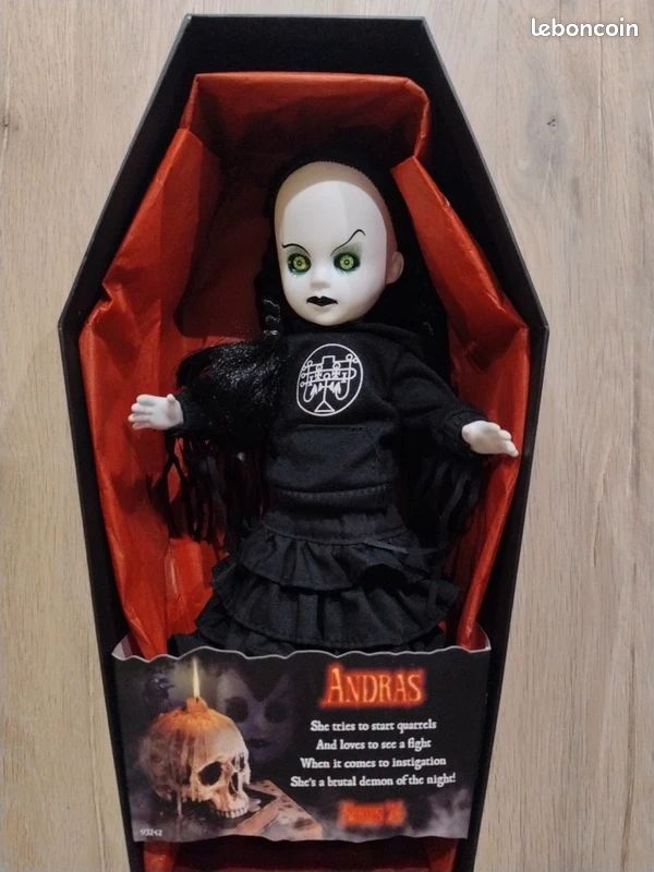 Poupée Living Dead dolls Andras Series 24 - Jeux & Jouets